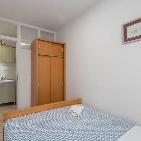 Idyllisches Nur 600 Meter Zum Mit Privater Terrasse, Wifi, Parkplatz *